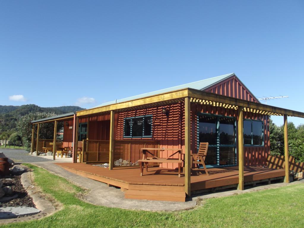 Отель The Little Farm Coromandel Экстерьер фото