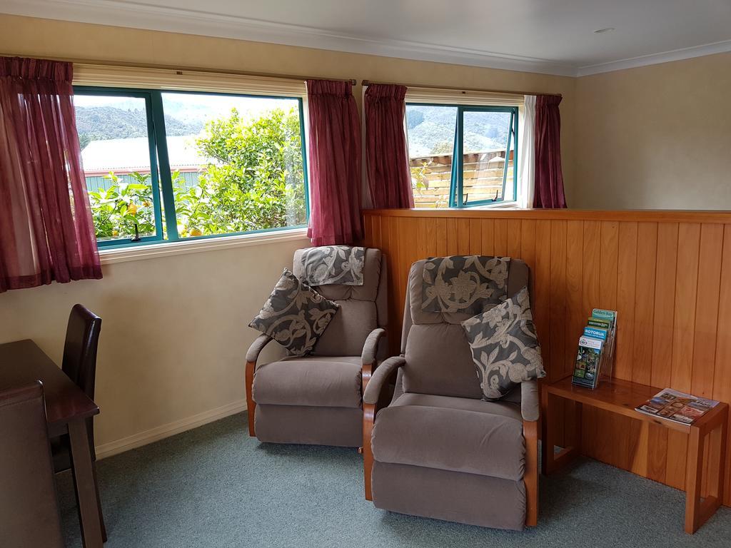 Отель The Little Farm Coromandel Экстерьер фото