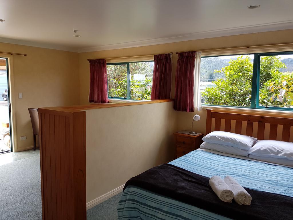 Отель The Little Farm Coromandel Экстерьер фото