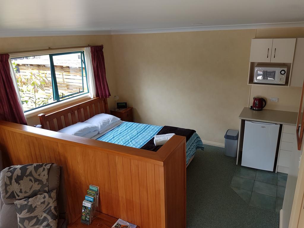 Отель The Little Farm Coromandel Экстерьер фото